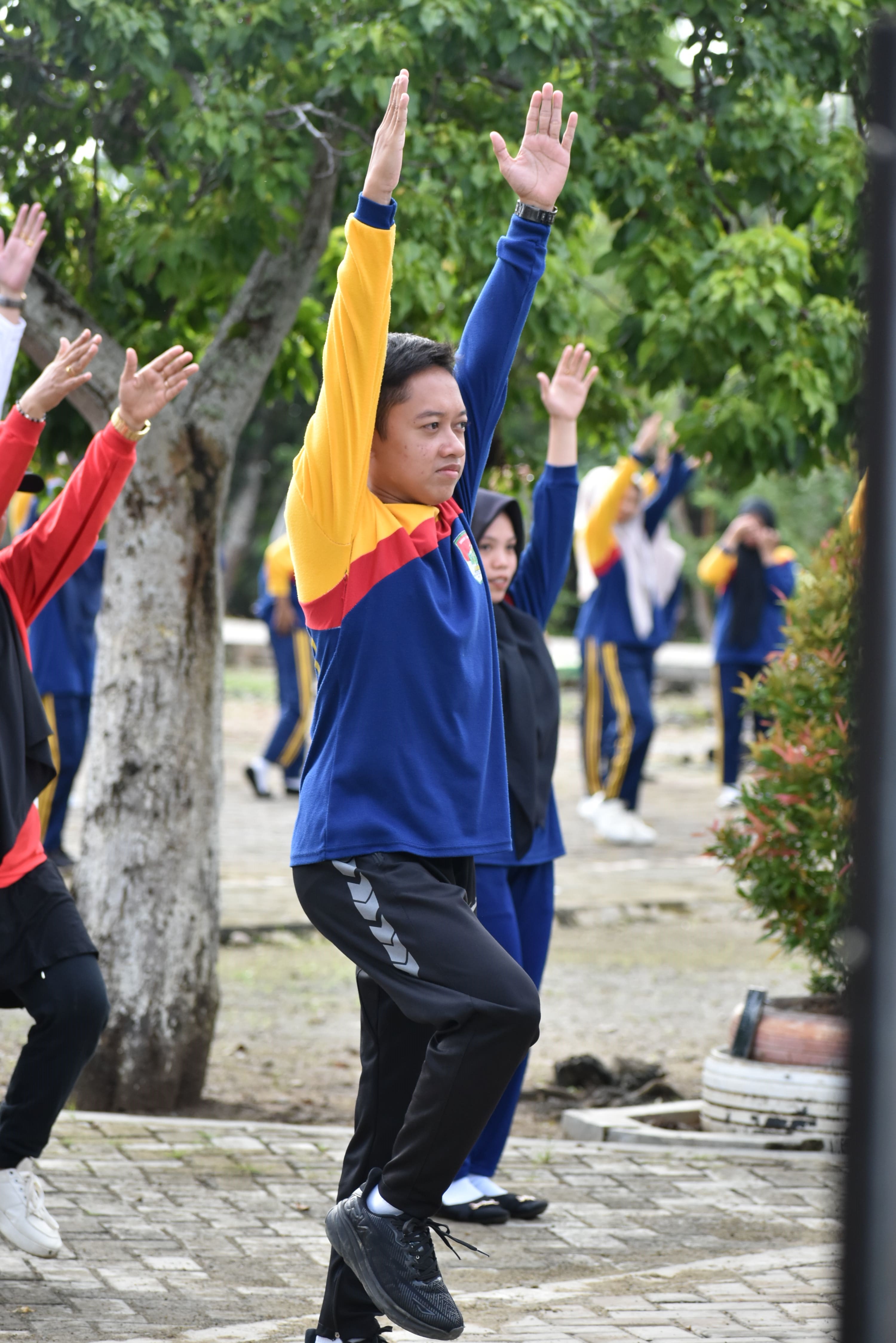 SMAN 3 Barabai Gelar Senam Anak Indonesia Hebat di Hari Jumat Sehat